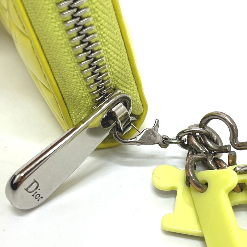 Dior Wallet Cannage Enamel Neon Yellow Neon Yellow- X