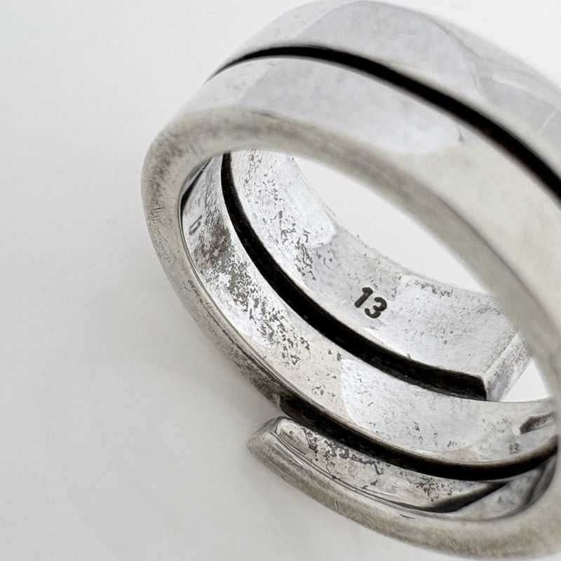 Gucci Snake Ring Logo Silver