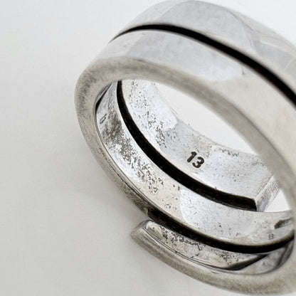 Gucci Snake Ring Logo Silver