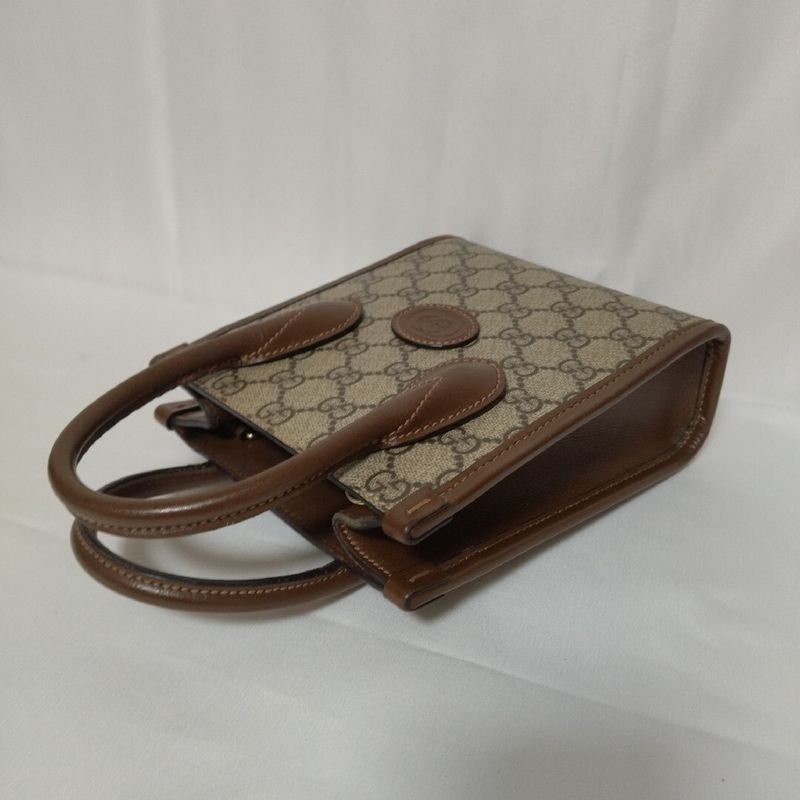 Gucci Appearance GG Supreme 2-Way Handbag