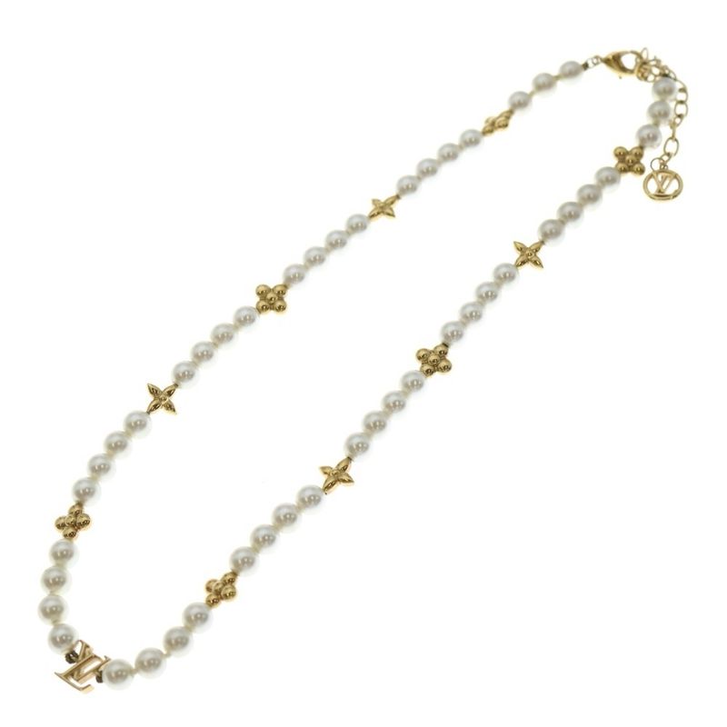 Louis Vuitton My LV Pearl Necklace White Gold