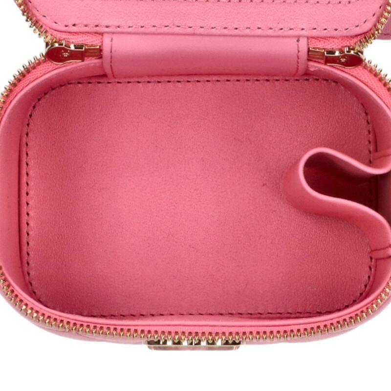 Chanel CC Logo Vanity Che