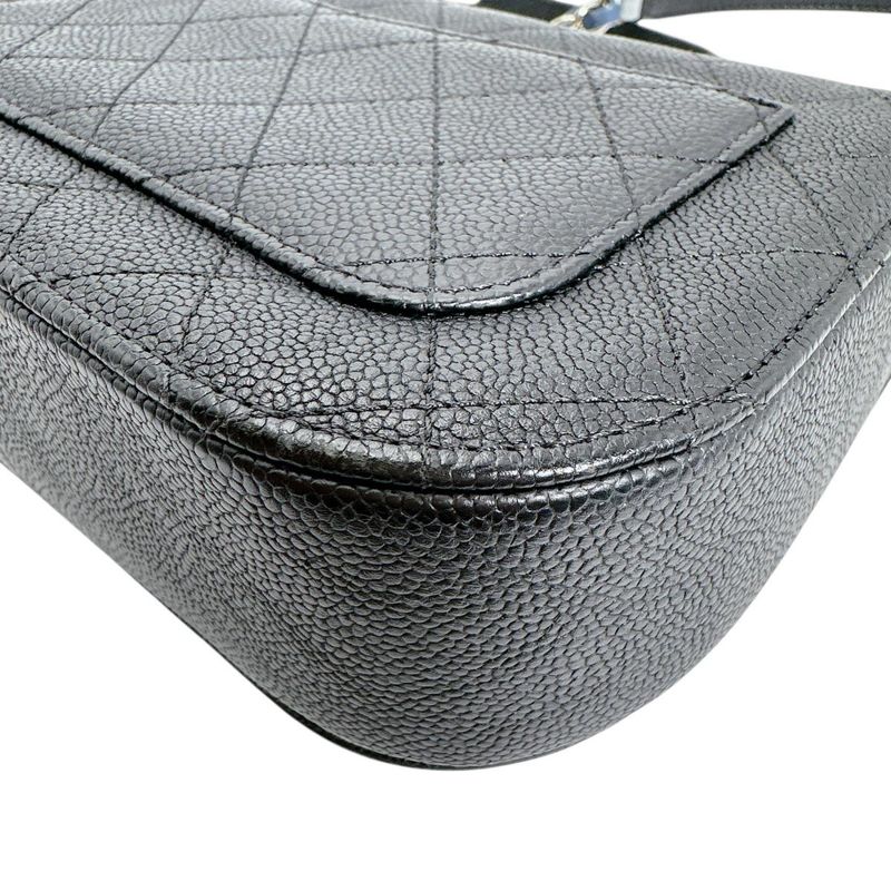 Chanel Caviar Leather Chain Shoulder Bag CC Logo Black