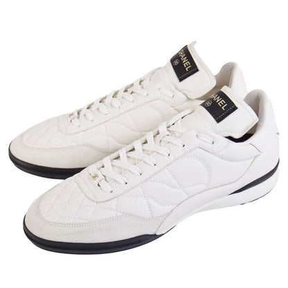 Chanel Sneakers Low Cut CC Logo
