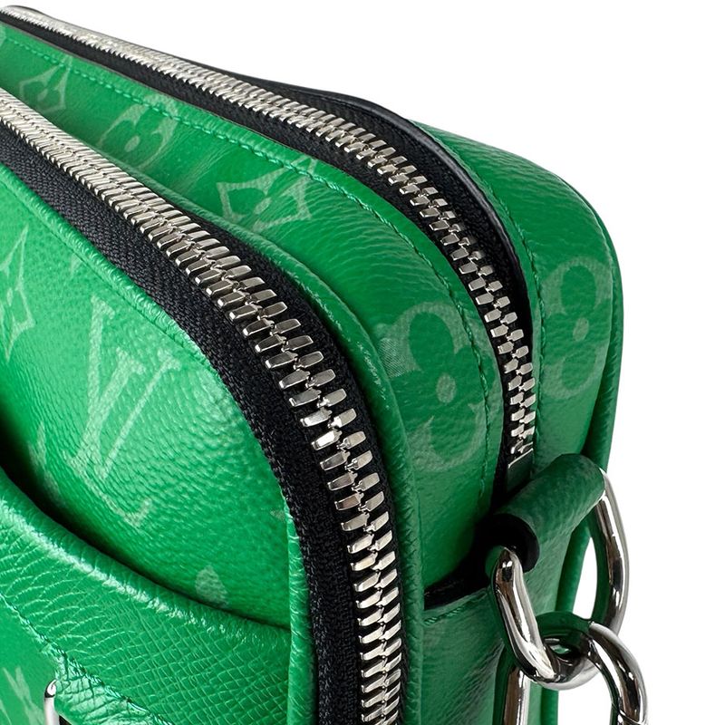 Louis Vuitton Shoulder Bag Taigarama Alpha Veil