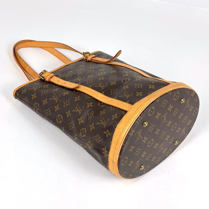 Louis Vuitton Bucket GM Shoulder Bag