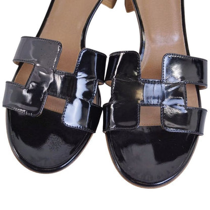 Hermes Sandals Oasis Logo Enamel Leather Heels
