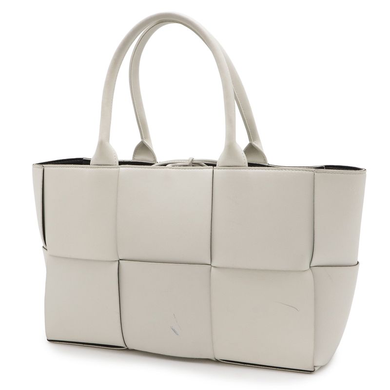 Bottega Veneta Maxi Intrecciato Arco Tote Small Leather White Black