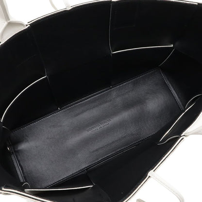 Bottega Veneta Maxi Intrecciato Arco Tote Small Leather White Black