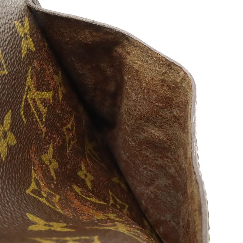 Louis Vuitton Monogram Saint Cloud MM 18 Shoulder Bag Pochette