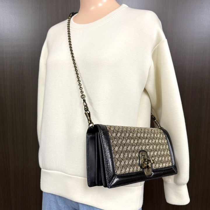 Bottega Veneta Clutch Knot Shoulder Bag Black Vintage Gigold Leather