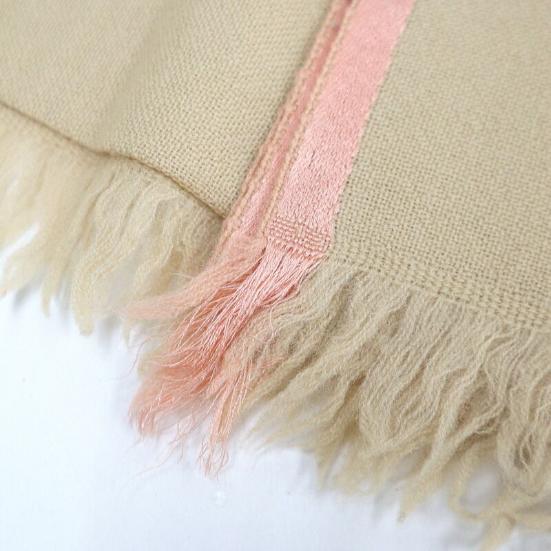 Gucci Large Shawl Beige Pink 95% Wool 5% Silk