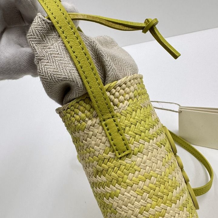 Loewe Square Pocket Shoulder Bag Irakaya Calf Natural Lime Green : Natural