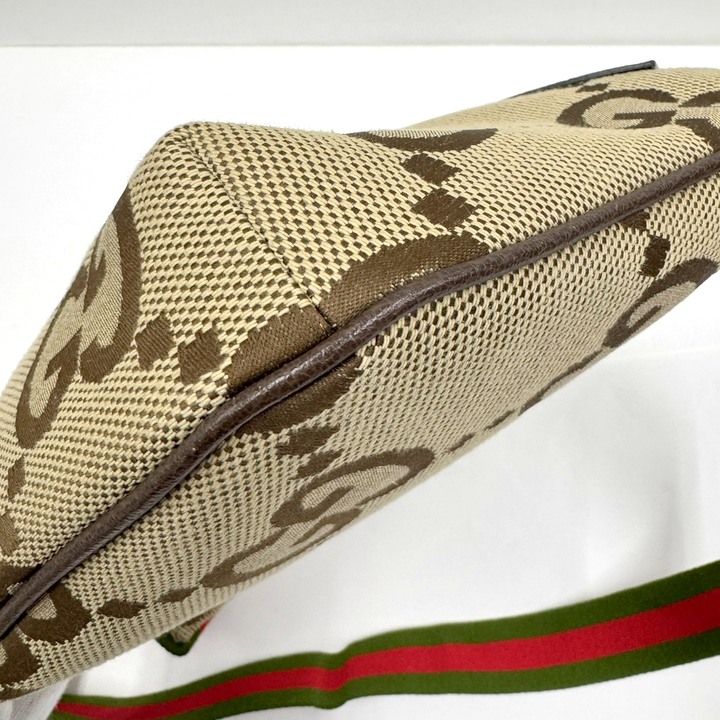 Gucci Belt Bag Jumbo GG Beige Canvas