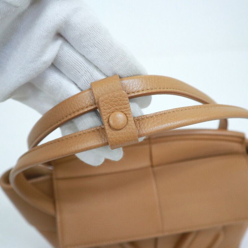 Bottega Veneta Mini Arco 2-Way Bag Leather Camel Gold :camel