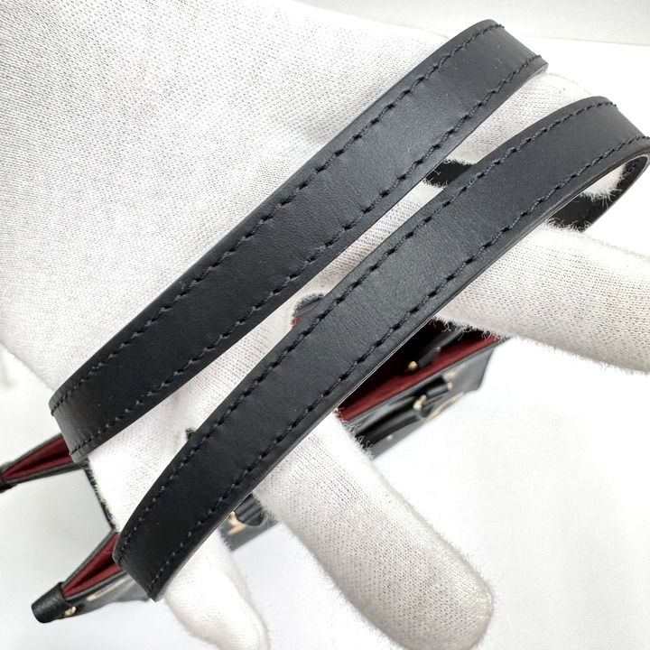 Louis Vuitton on the Go MM 2-Way Handbag Monogram Black Beige