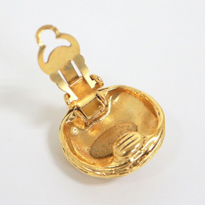 Chanel Earrings Gold 23