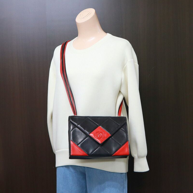 Chanel Quilted Shoulder Bag Lambskin Bicolor Black Red