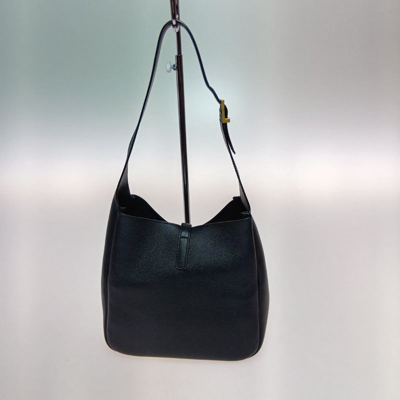 Saint Laurent Shoulder Bag Soft 713938.0924 Black
