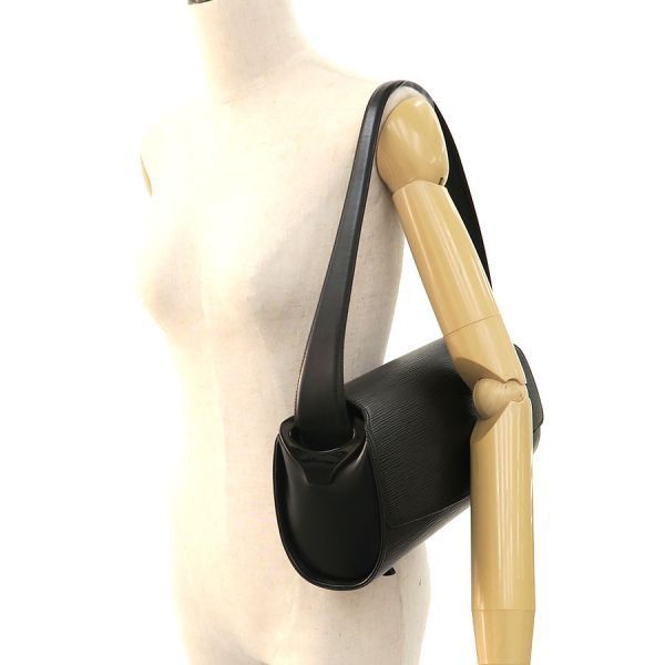 Louis Vuitton Epi Nocturne GM Shoulder Bag