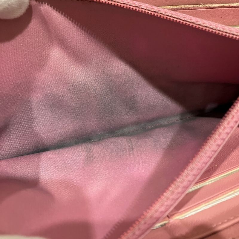 Chanel Camellia Wallet Leather