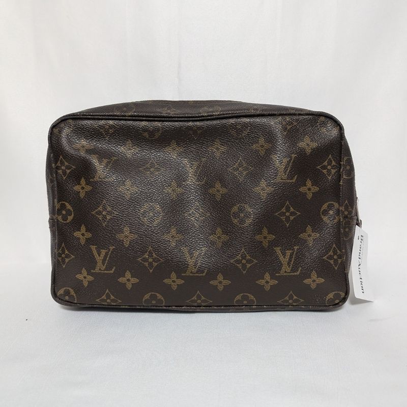 Louis Vuitton Trousse Toilette 26 Monogram Pouch