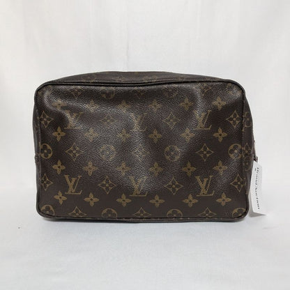 Louis Vuitton Trousse Toilette 26 Monogram Pouch