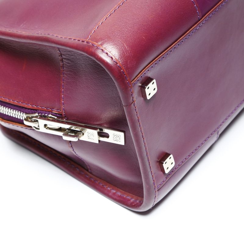 Loewe Handbag Amazona 28 Anagram