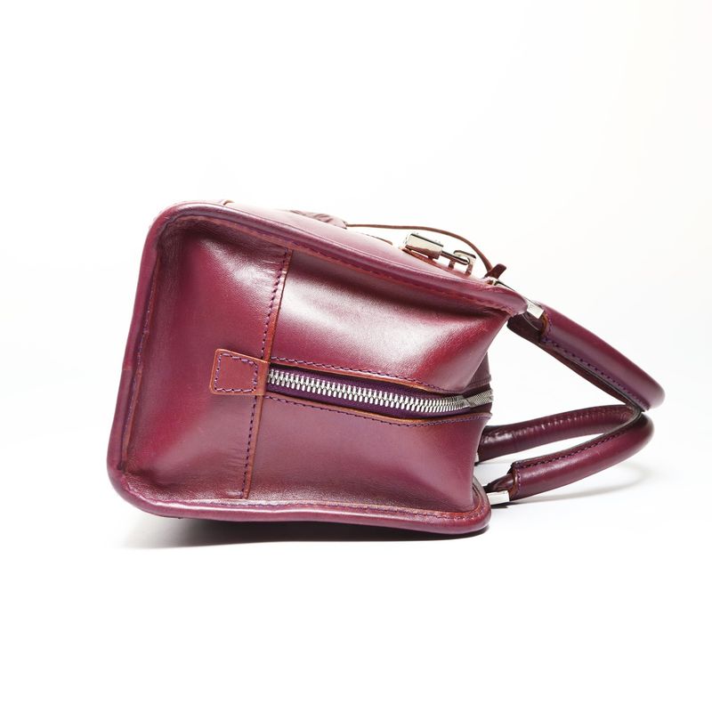Loewe Handbag Amazona 28 Anagram