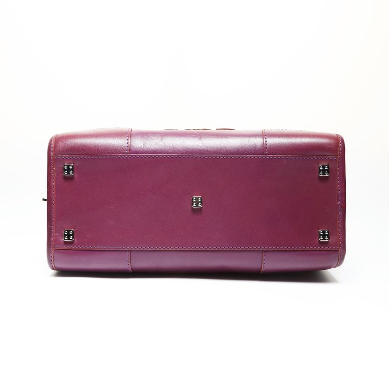Loewe Handbag Amazona 28 Anagram