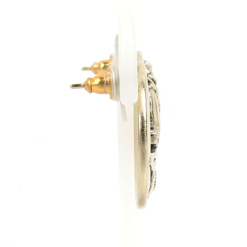 Chanel Earrings Gold
