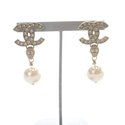 Chanel CC Logo Pearl Earrings Gold Color