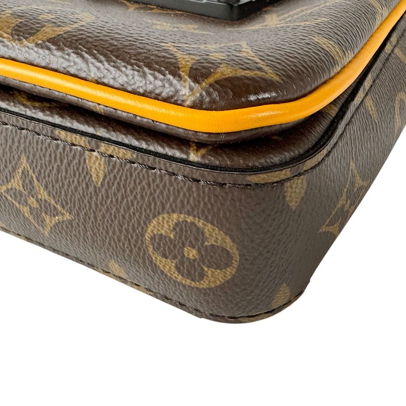 Louis Vuitton Crossbody Shoulder Bag S Lock Vertical Wearable Wallet