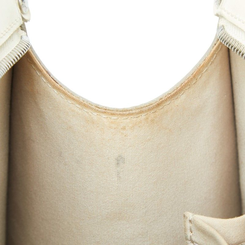 Louis Vuitton Epi Madeleine GM Tote Shoulder Bag Yvoir White Leather Yvoire