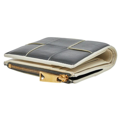 Bottega Veneta Maxi Intrecciato Cassette Black Leather