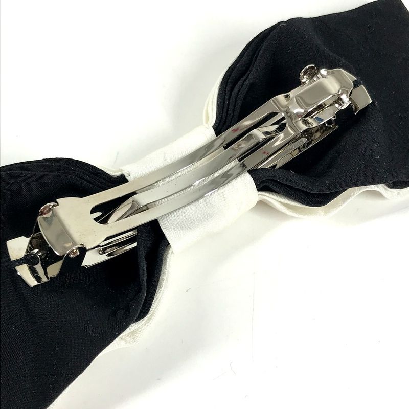 Chanel Barrette CC Logo Ribbon Silk White Hair Accessory Hair Clip
