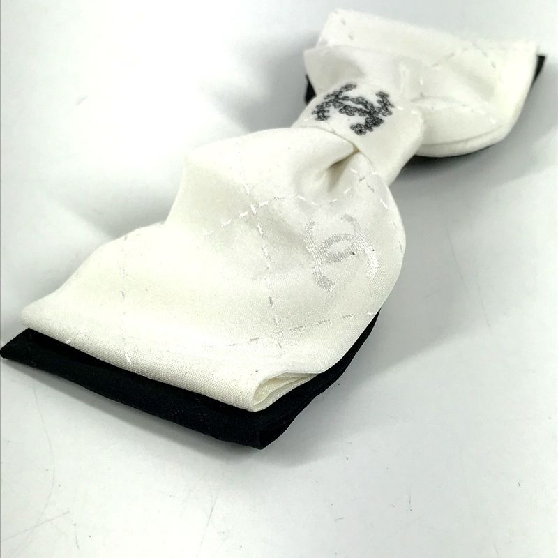 Chanel Barrette CC Logo Ribbon Silk White Hair Accessory Hair Clip