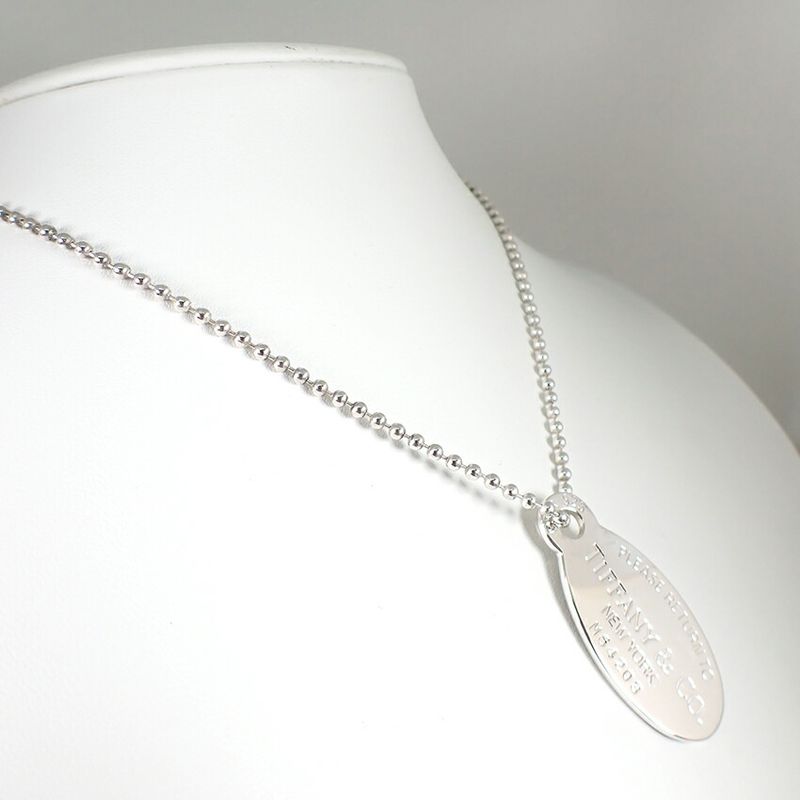 Tiffany & Co. 925 Return to Oval Pendant Necklace