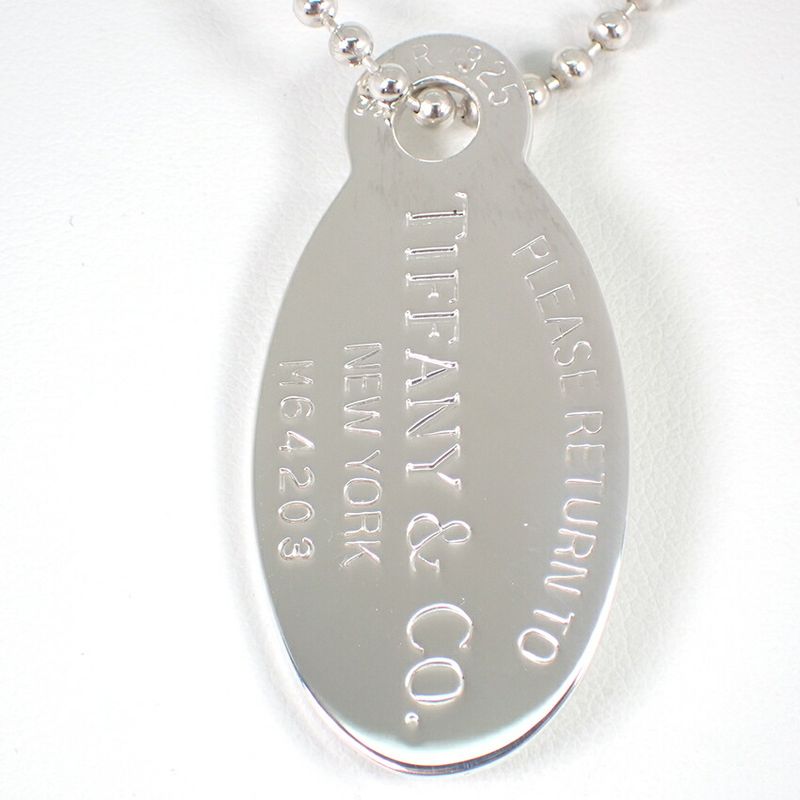 Tiffany & Co. 925 Return to Oval Pendant Necklace
