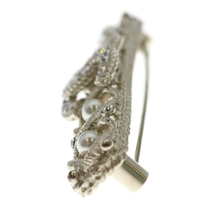 Chanel CC Logo Brooch Rhinestone Gold Barrette — view 3