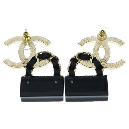 Chanel Quilted Motif Earrings Black Gold — view 2