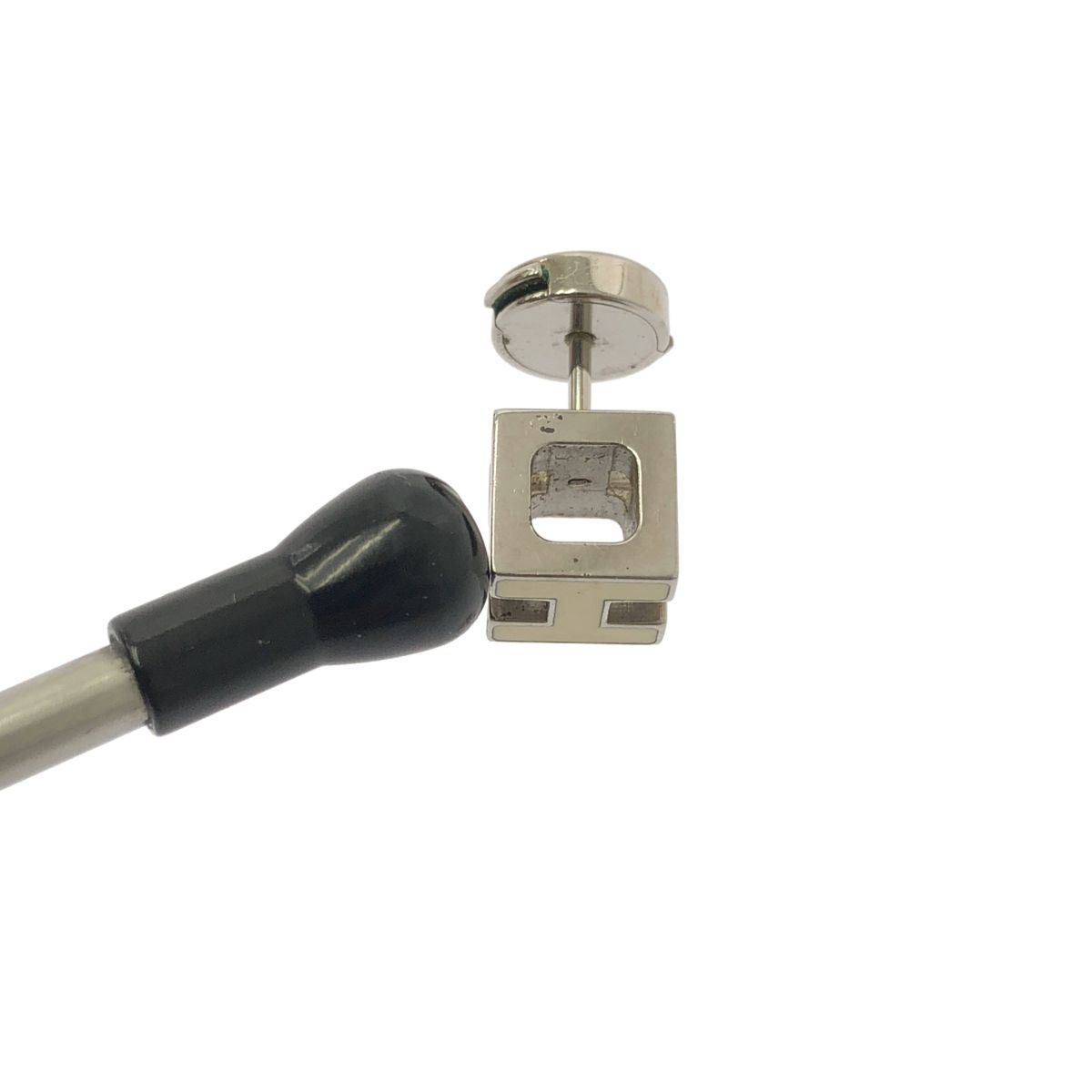 Hermes Cage Ash Cube Earrings Silver Off White — view 7