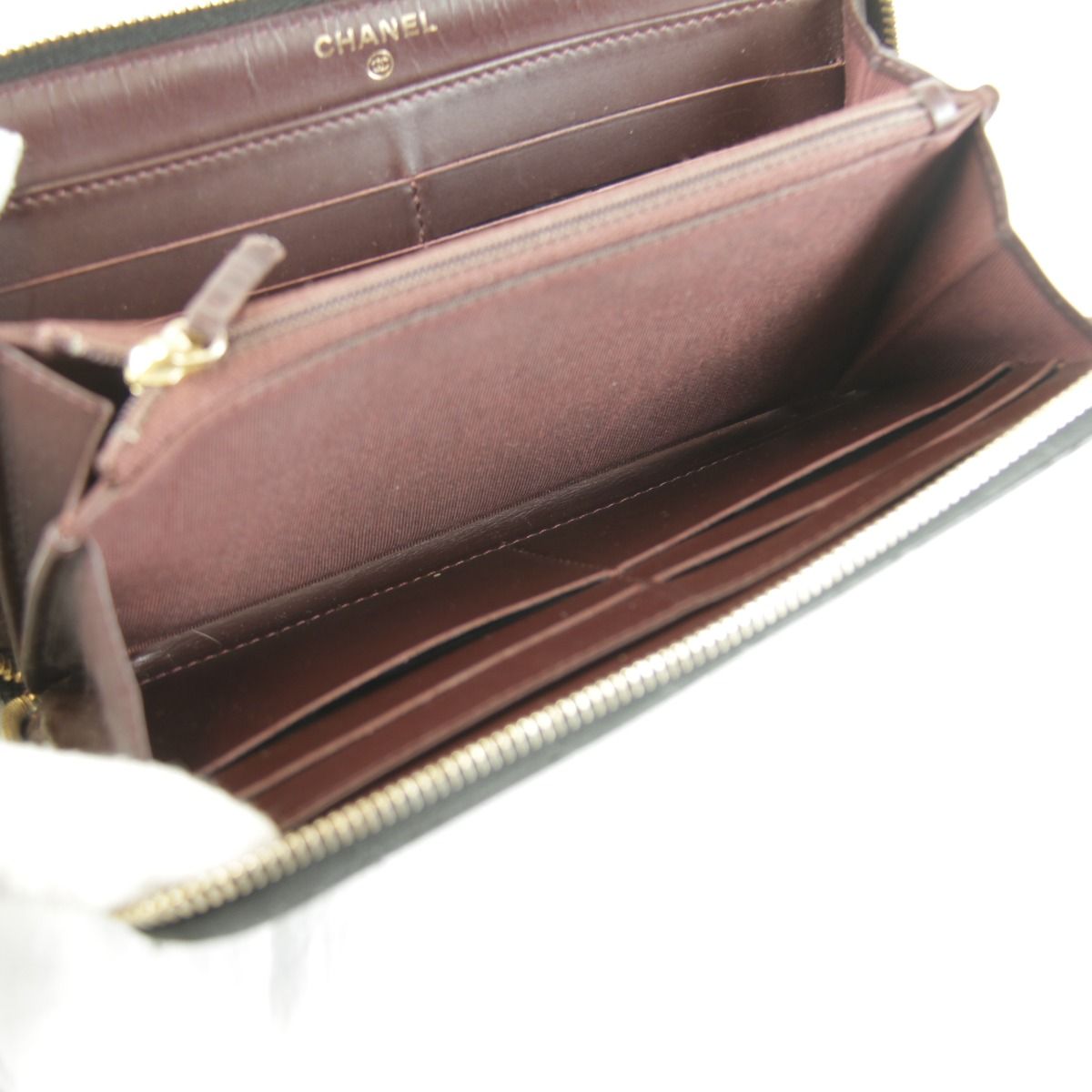Chanel Quilted Caviar Leather Round Zip Wallet Black Grain — view 8