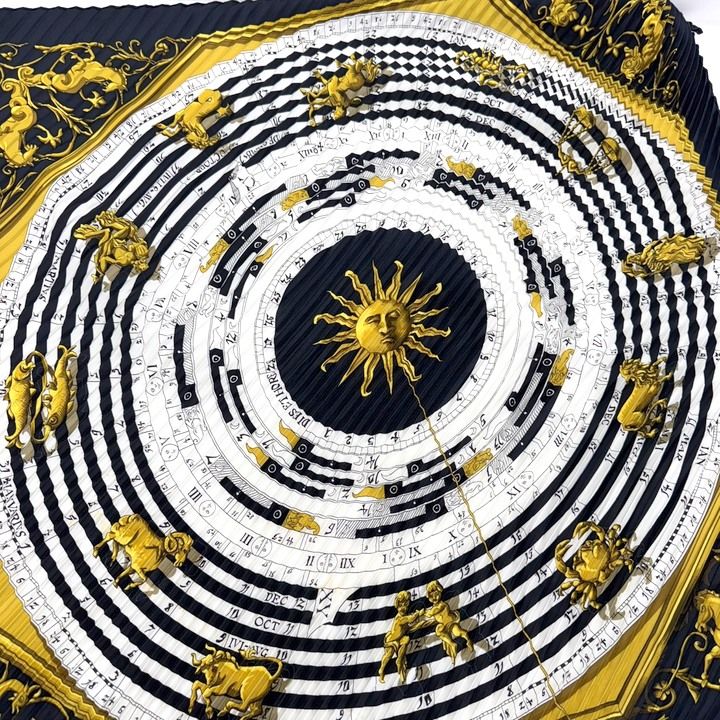Hermes Pleats Carre 90 Astrology Dies ET Hore Silk White Navy — view 2