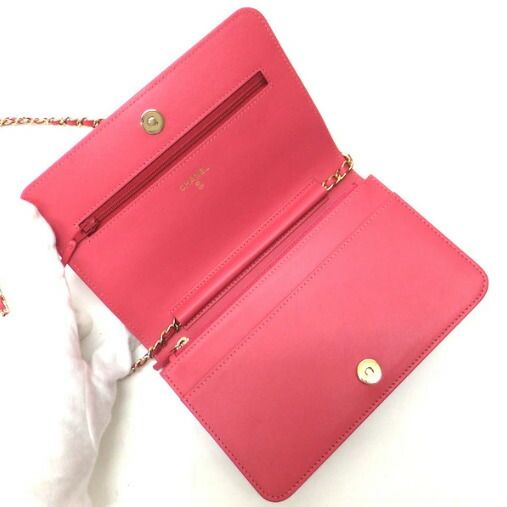Chanel Chain Wallet Quilted Lambskin Pink Gold 8 Digits 19 X — view 3