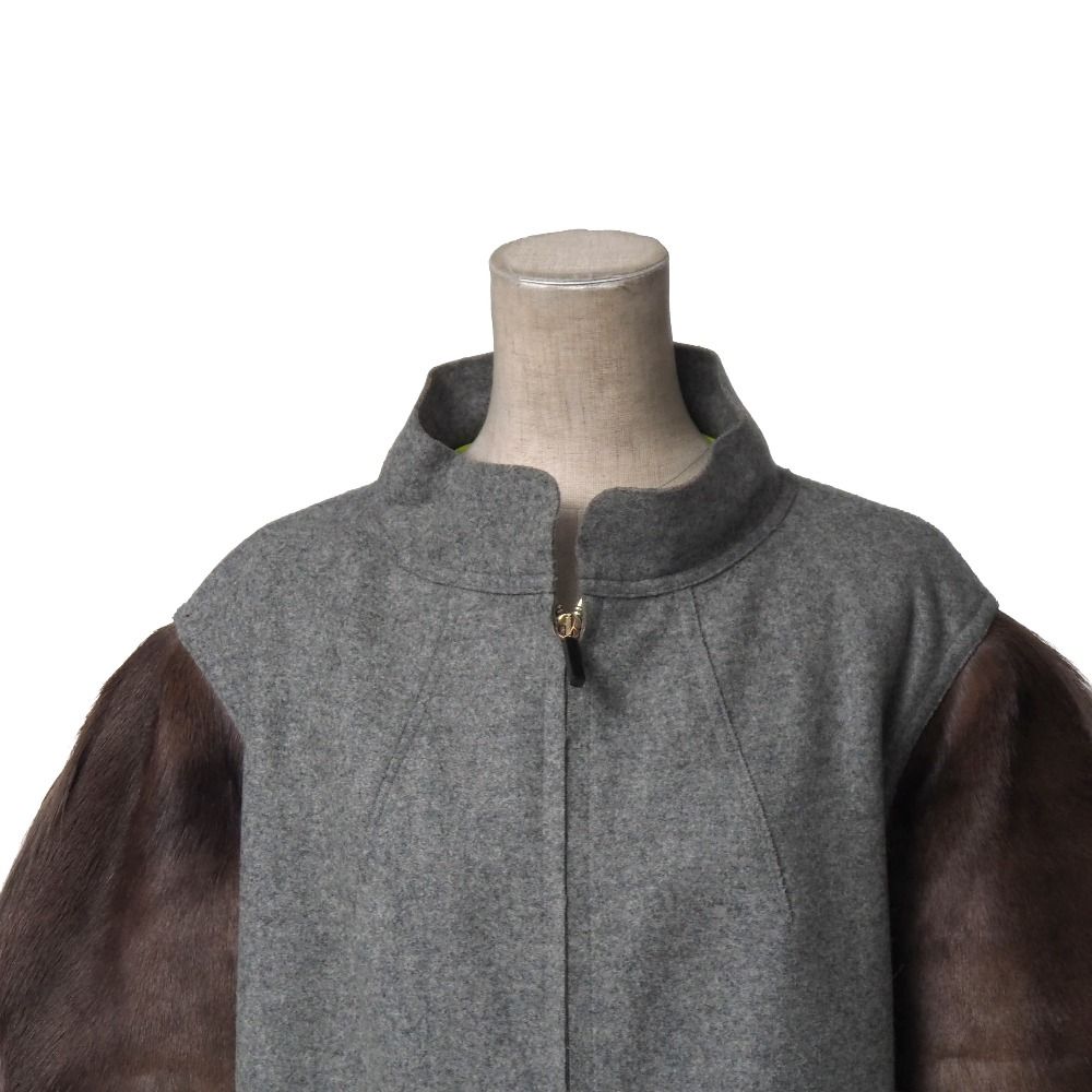Fendi Coat 38 Stand Collar Fur — view 3