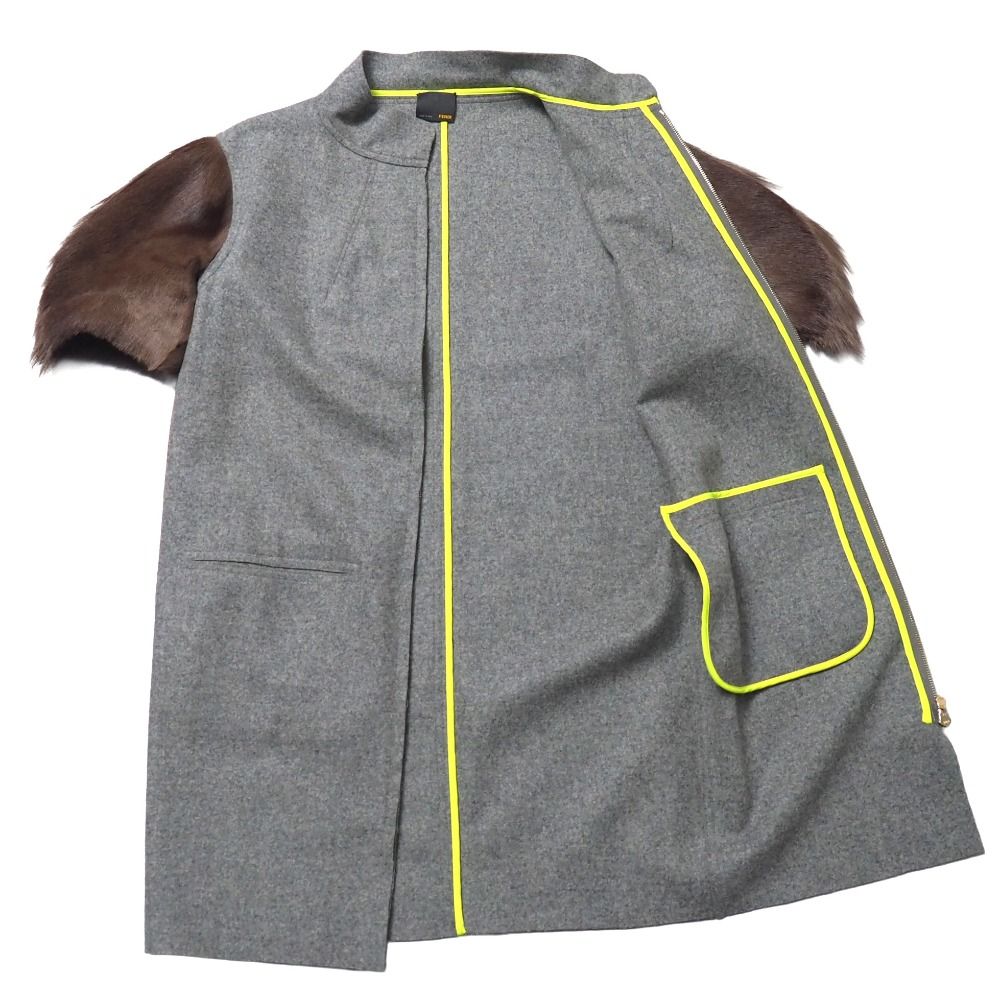 Fendi Coat 38 Stand Collar Fur — view 4