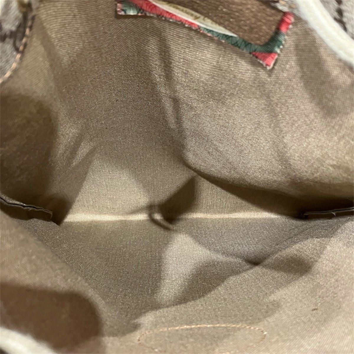 Gucci Pouch Beige — view 6