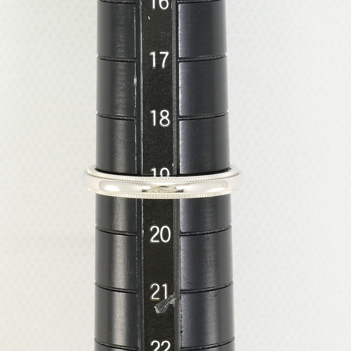 Tiffany & Co. Milgrain Platinum Ring — view 7