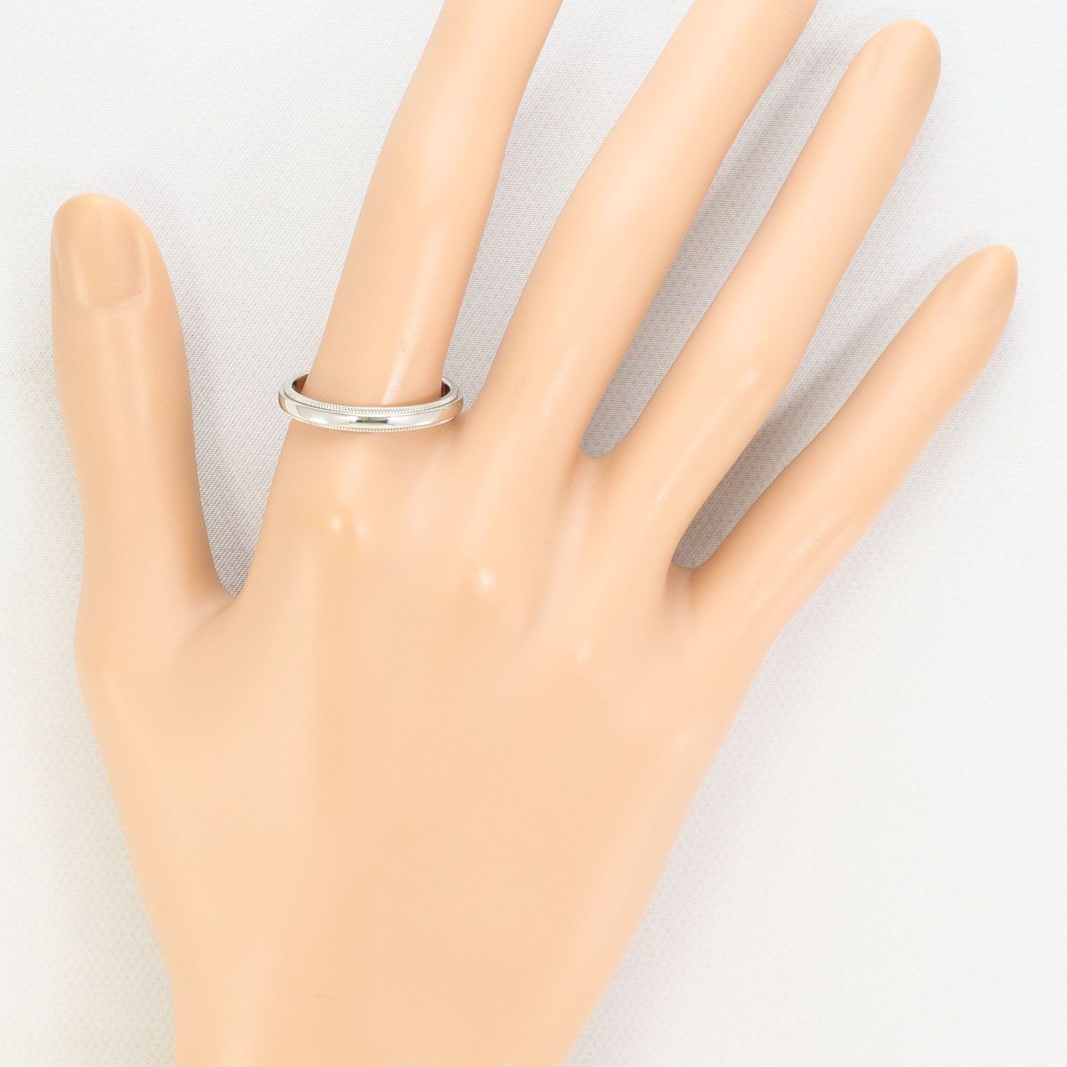 Tiffany & Co. Milgrain Platinum Ring — view 6